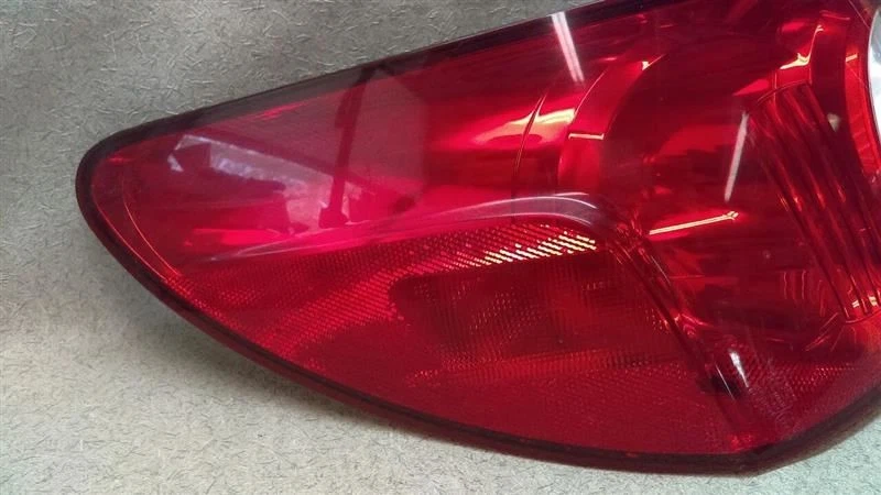 Driver Left Tail Light Sedan Quarter Mounted Fits 07-08 CHRYSLER SEBRING F166 - Image 2 of 4