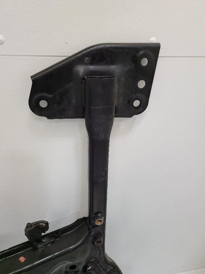 2007 - 2015 MINI COOPER Crossmember/K-Frame Front Suspension Convertible Foto 3 de 4