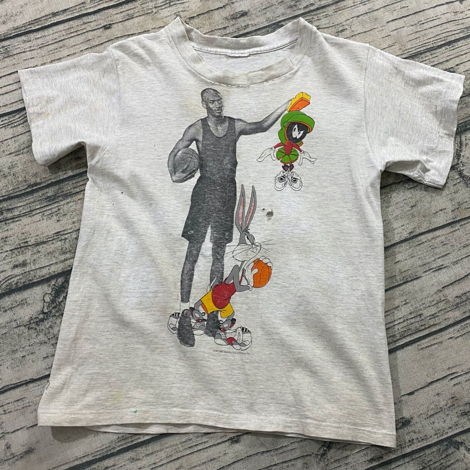 Looney Tunes x Nike Vtg 1993 Kids T-Shirt Michael Jordan Space Jam Graphic  Tee