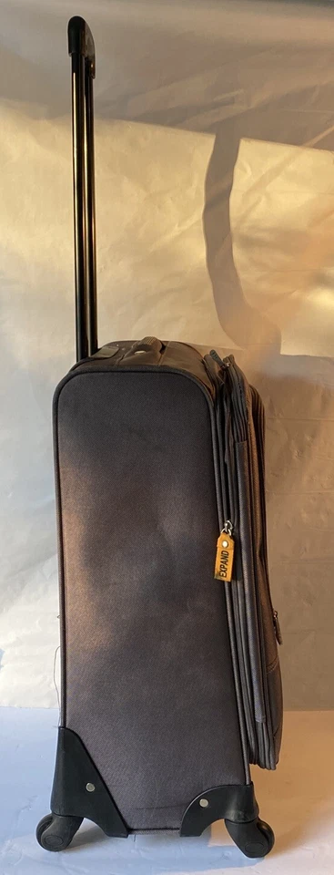 Maleta giratoria expandible lateral suave Lucas Lucas Luggage Adrenaline gris claro Foto 3 de 4