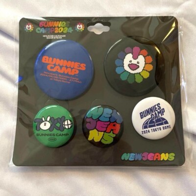 NewJeans × Takashi Murakami 2024 Can Badge Set Bunnies Camp Tokyo