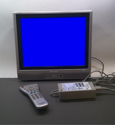 Sharp Aquos LC-13S1U-S - 13 LCD TV Portable TV - Vintage