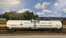 HO Athearn 62’ Tank Car Consolidated Gas Supply GATX Weathered