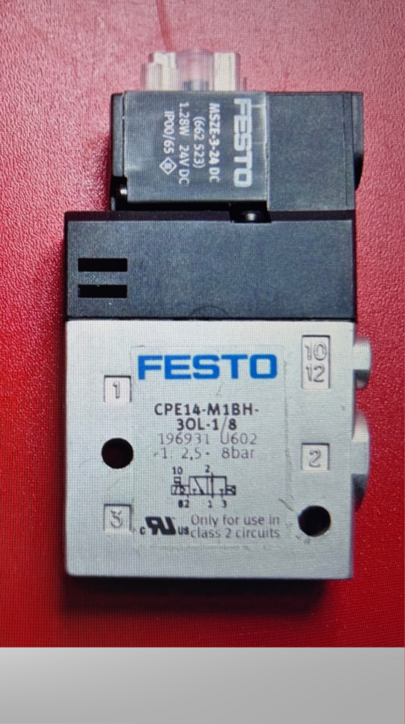 Festo Solenoid Valve CPE14-M1BH-30L-1/8 (196931) NEW