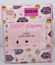 Betsey Johnson 6 Piece Pink - Candy Corn Hearts Fangs QUEEN Sheet Set Halloween