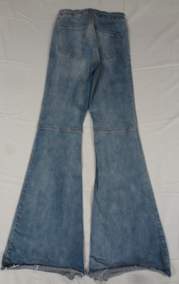 VANILLA STAR HIGH RISE FLARE WOMENS BLUE JEANS SIZE 5 L690