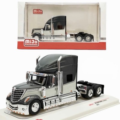 IXO MODELS 1:64 SCALE - GREY - 2010 INTERNATIONAL LONESTAR SLEEPER SEMI-TRUCK