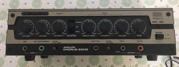 Roland DC-30 Analog Chorus Echo Vintage Guitar Effect Box