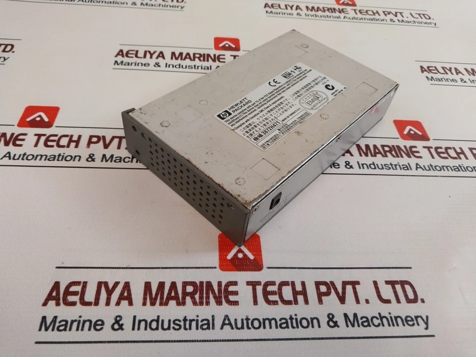 HEWLETT PACKARD J4090-80011 10 BASE-T Hub 8-Port Ethernet Hub HP J4090A - Image 4 of 4