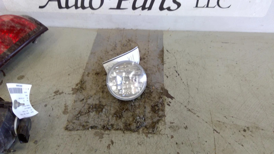 Luz de conducción usada se adapta a: Chevrolet Camaro 2013 base de conducción antiniebla grado A Foto 3 de 4