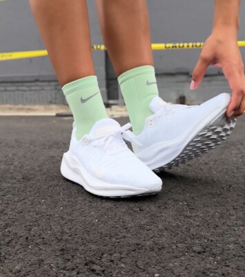 Size 8.5 - Nike ReactX Infinity Run 4 Triple White W for