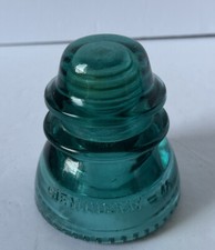 Vintage Glass Teal Blue Hemingway-42 Insulator. Made In USA