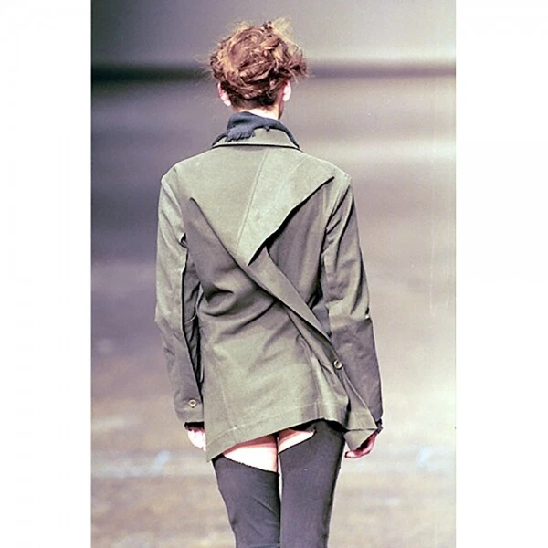 ISSEY MIYAKE Back Tuck Cotton Jacket Size L(K-120302)