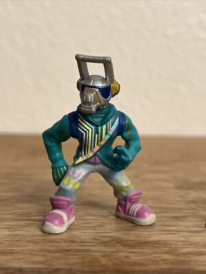 FORTNITE DJ YONDER BATTLE ROYAL MINI 2.5  ACTION FIGURE JAZWARES PVC TOY