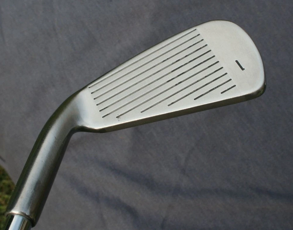 Spalding Executive # 1 Iron Flex with Stiff Steel Shaft - Image 2 of 3