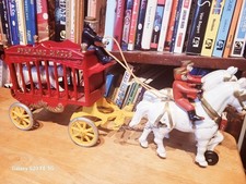 VERY NICE VINTAGE 1940'S KENTON CAST IRON OVERLAND CIRCUS CAGE WAGON W/ BEAR