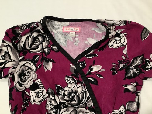 Koi Kathy Peterson Peeling Top Damen XS burgund schwarz Mock Wrap Stilltaschen - Bild 2 von 8