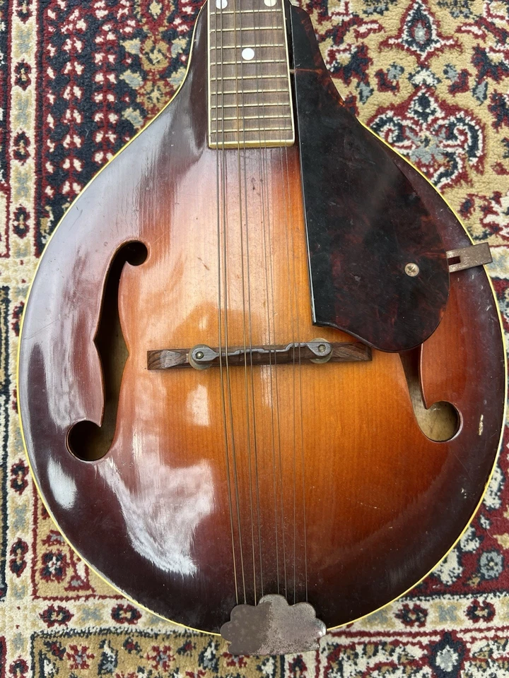 1930’s Gibson A-50 Mandolin **Rare! - Image 2 of 4