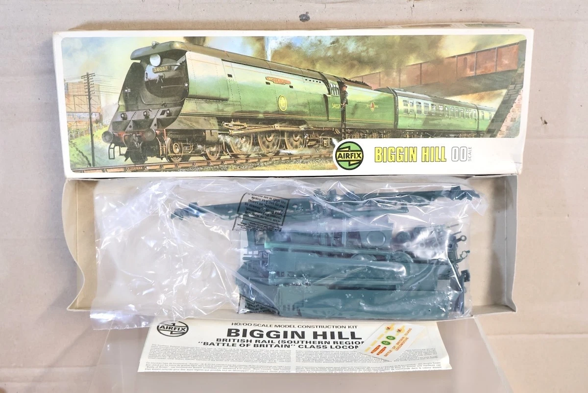 Unassembled Kit OO Steam Locomotive Model Railroad Locomotives for