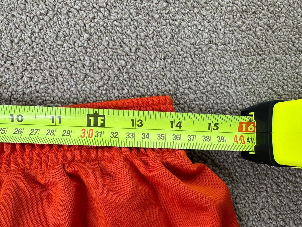 Picture 4 of 5