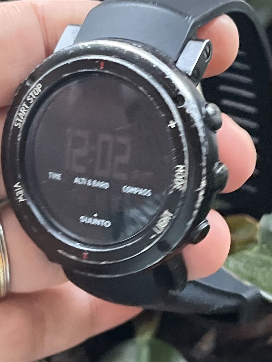 Suunto Core All Deep Black Wrist Watch Wristwatch Compass Suunto Core All Deep Black Wrist Watch Wristwatch Compass