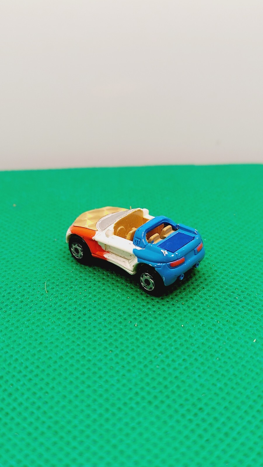 Picture 3 of 17