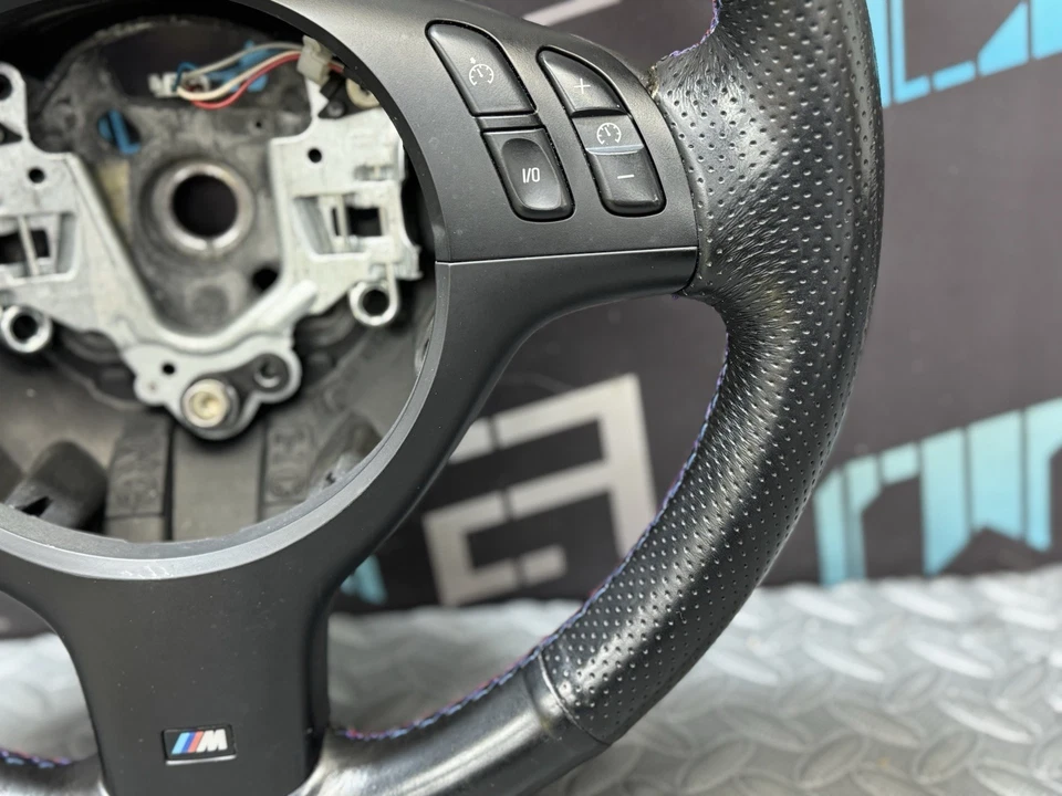 OEM 1999-2003 BMW M5 E39 STEERING WHEEL M-SPORT - Изображение 4 из 4