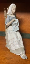 Lladro #4865 "Insular the Embroideress" Porcelain Figure; Pre-owned