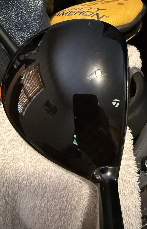 Left Hand Taylormade Qi10 Max 16.0 Fairway Wood head only Nice Condition! - Image 3 of 3