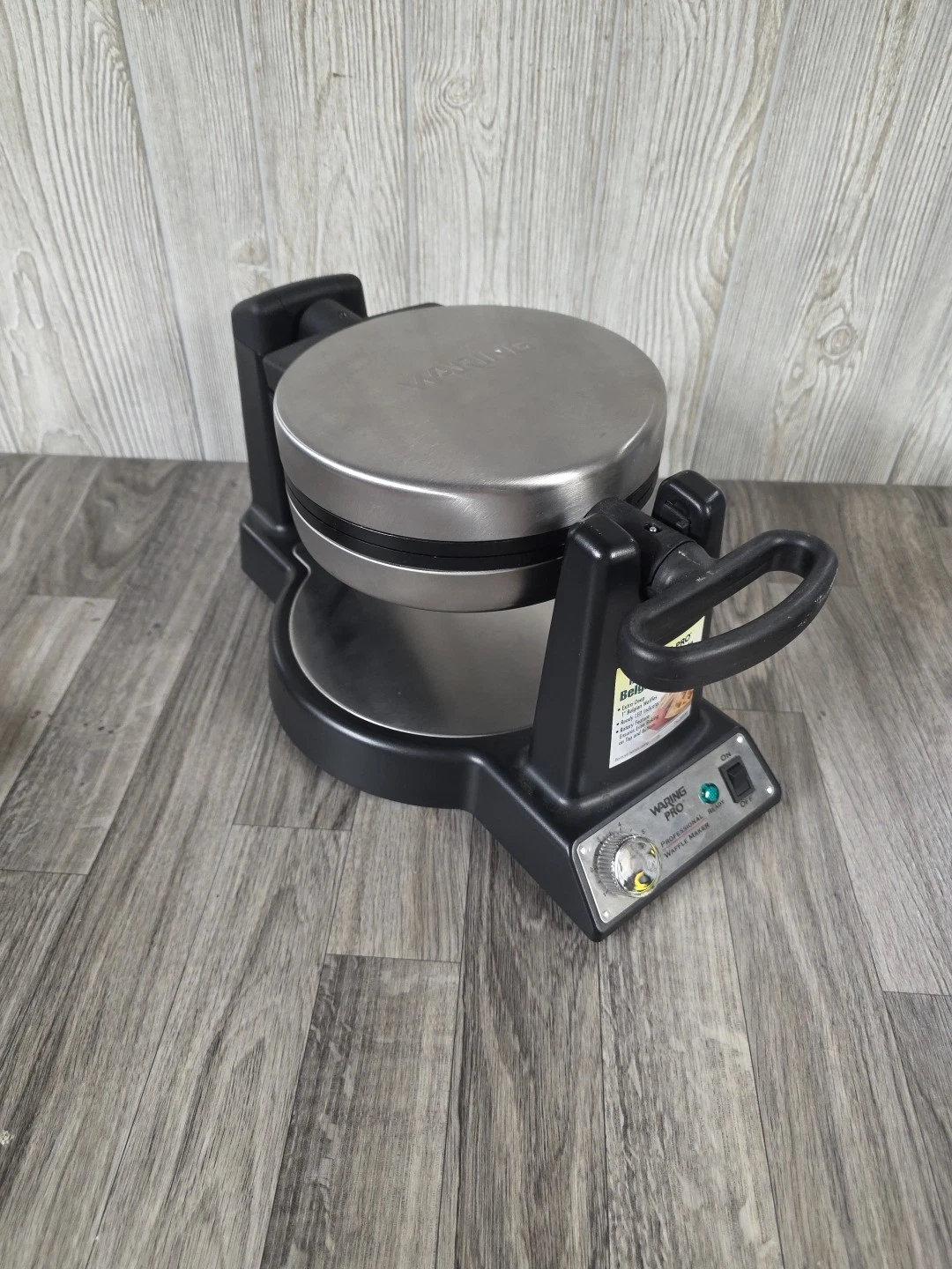 Waring Pro Belgian Waffle Maker Model WWM450PC Tested Works Great