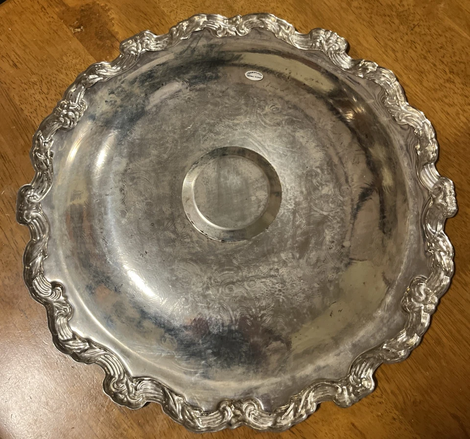 International Silver Co Bandeja Plateada Rollo Redonda 13” Hecha en Hong Kong Foto 2 de 4