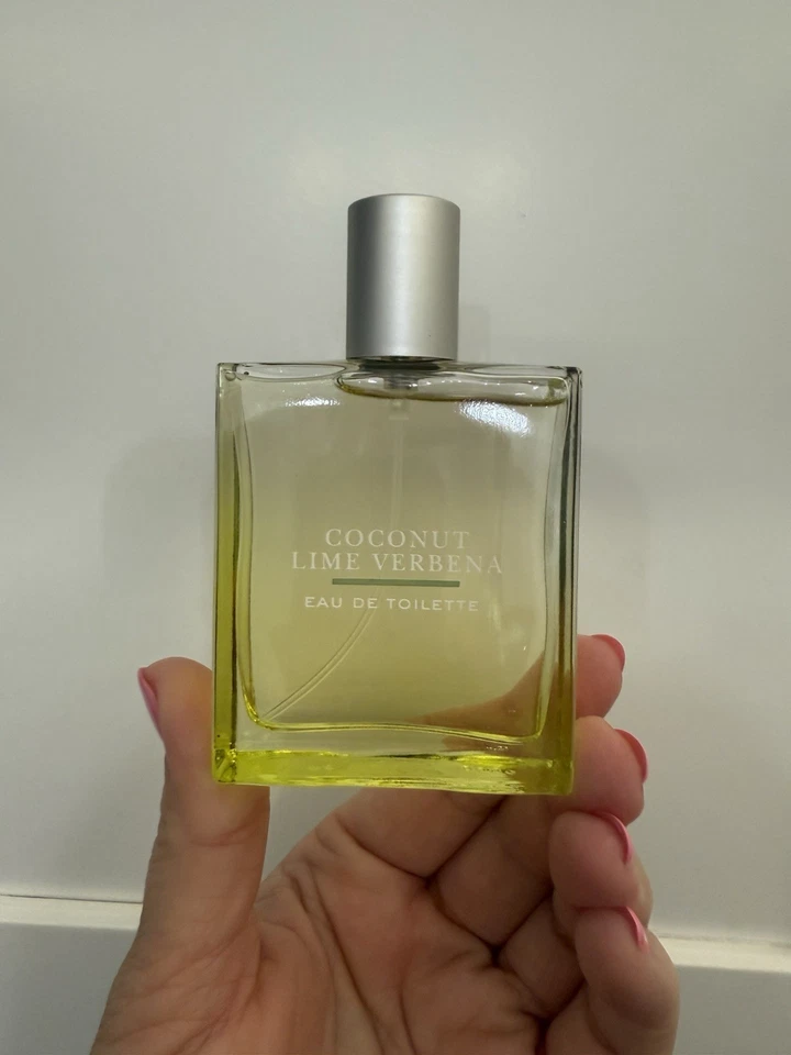 NUEVO EN CAJA Bath & Body Works Coconut Lime Verbena Eau de Toilette EDT Spray 1.7 OZ RARO Foto 3 de 3