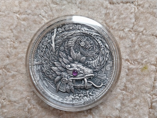 Moneta argento 2 oz drago azteco Niue 2020 $ 2