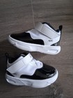 Bild 2 von 9