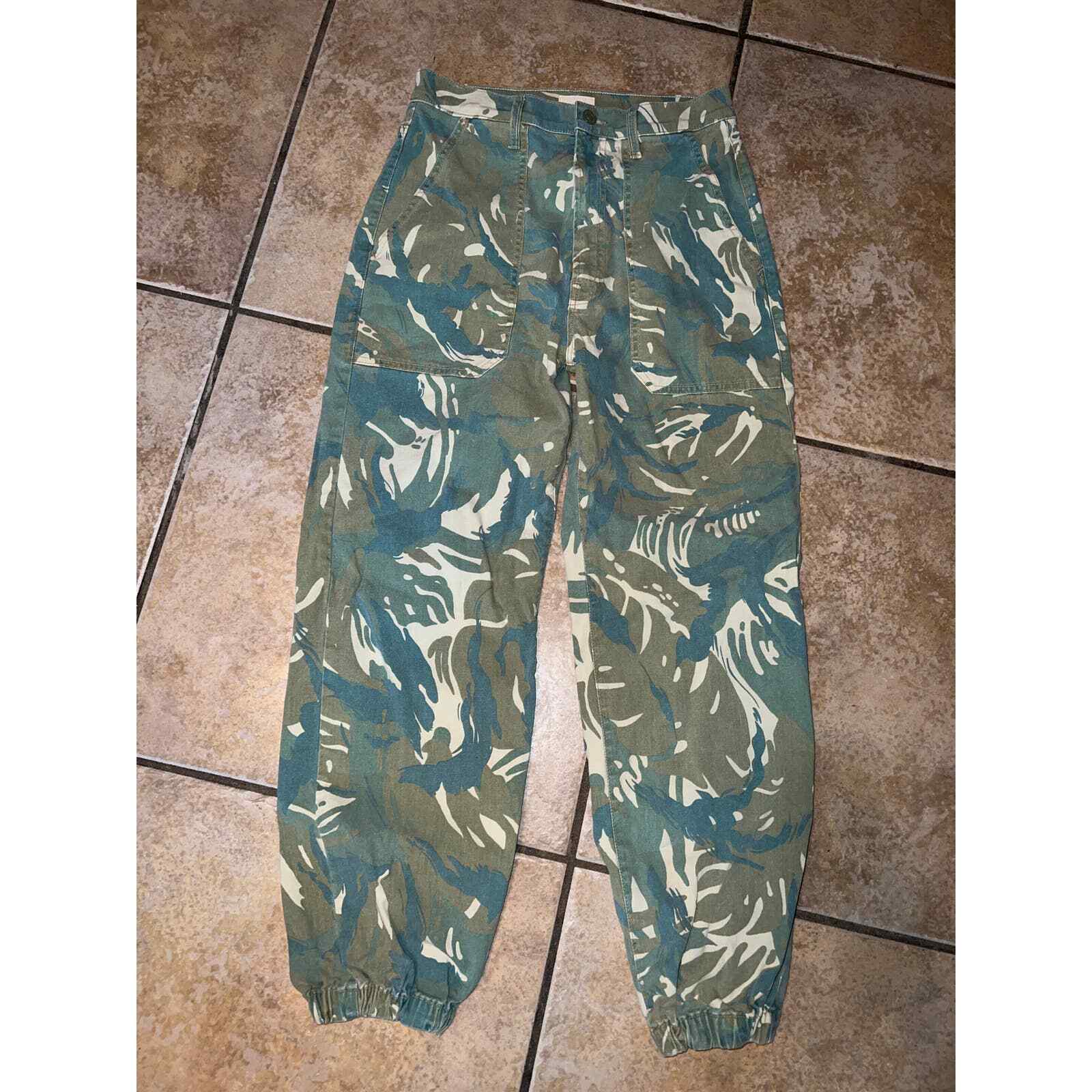 Mother The Wrapper Patch Springy Jeans in Tropica… - image 2