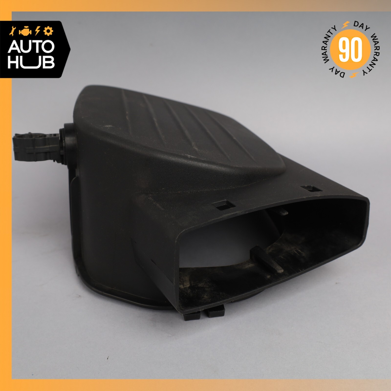 14-18 Maserati Levante Ghibli Engine Upper Cover Air Intake Filter Box Left OEM