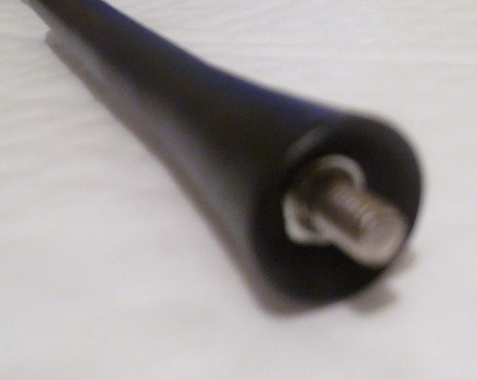 FIAT 500 Elegante Corto 23cm Largo Repuesto Coche Mástil Aéreo Anti Viento Silbato Foto 2 de 2