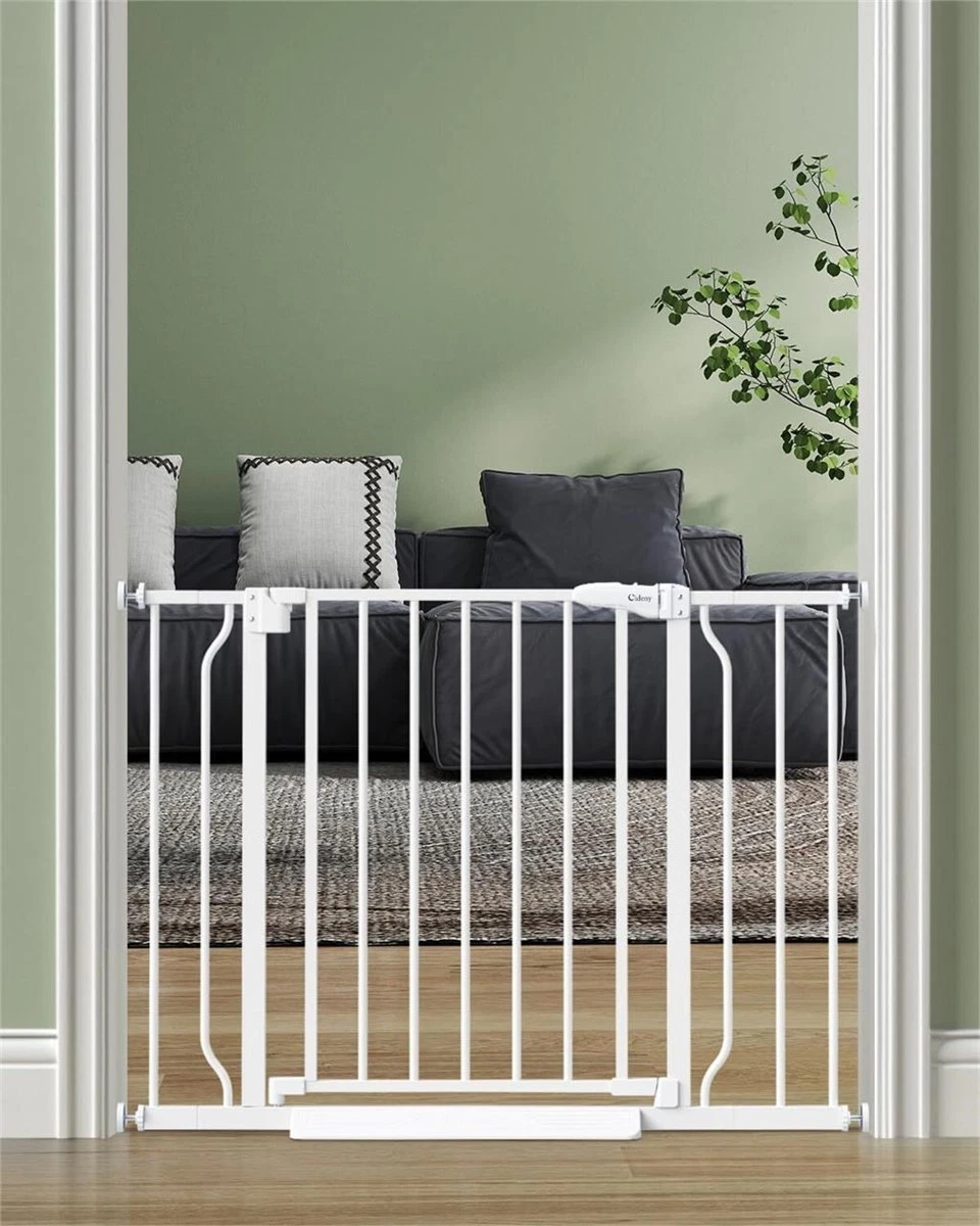 No Drill Baby Gate 29-40" Auto Close Pressure Mounted Dog Gate White #R031 NEW!
