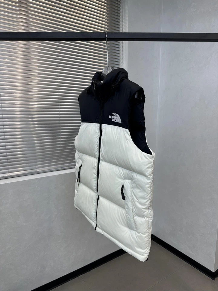 The North Face Nuptse 1996 Packable Quilted Down Vest Summit White/Black-S-XXL - Image 2 of 4