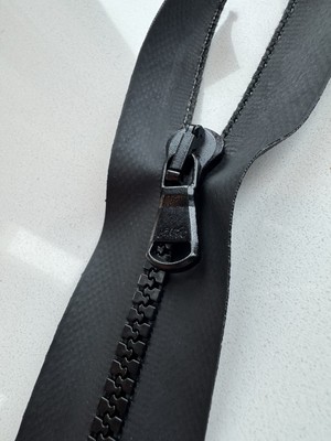 Brand New, Authentic LAMPO molded 1-way Open, T5 matte Black