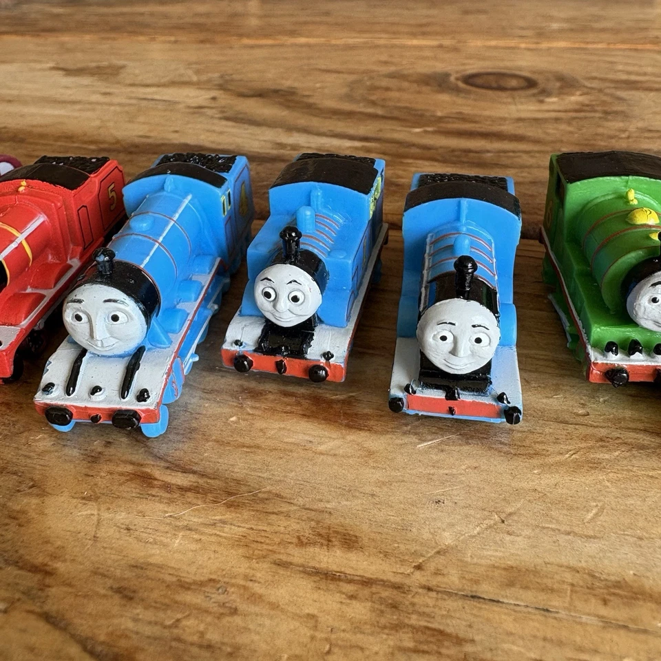 Lote Vintage de 10 Figuras Thomas & Friends My Busy Book - Decoração de Bolo - Imagem 4 de 4