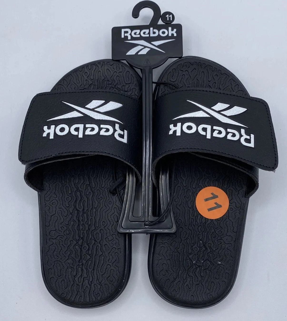 Sandali antiscivolo regolabili Reebok nuovi con etichette neri taglia US 11 suola cuscino bambini