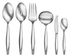 Oneida Nouvel 6 Piece Hostess and Serving Set