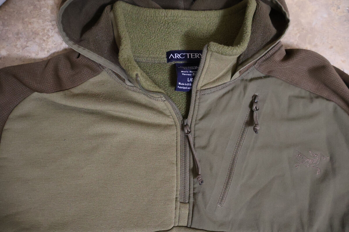 Arc'teryx LEAF Naga Hoody (Gen 1) - Large - Crocodile | eBay Arc'teryx LEAF Naga Hoody (Gen 1) - Large - Crocodile | eBay