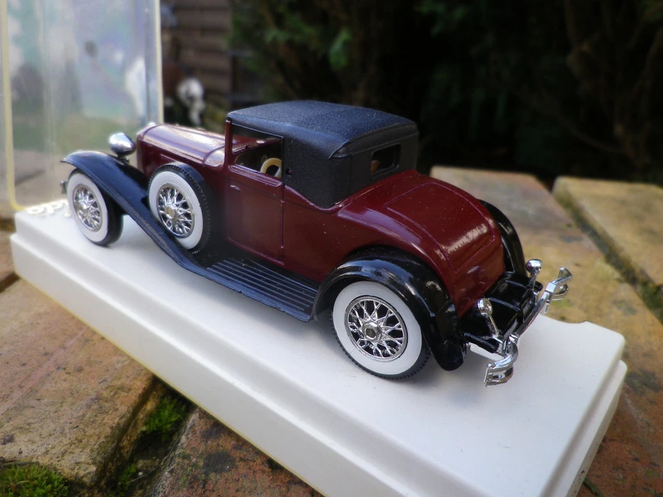 SOLIDO AGE D'OR CORD L 29 coupé spider marron, comme neuve en boite plastique - Photo 3/4