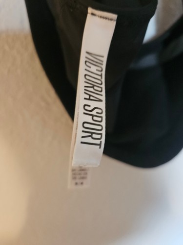 Womens Victorias Secret Sport Strappy Sports Bra Size Medium - Picture 5 of 7