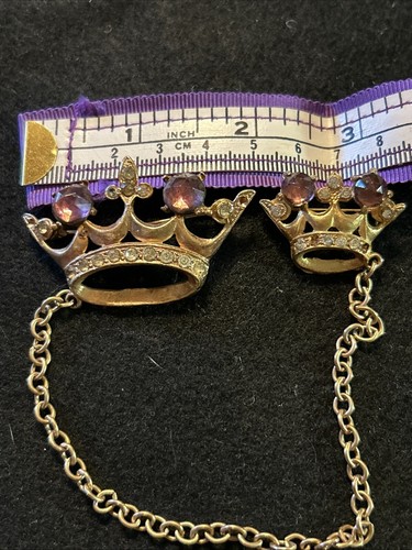 Vintage Crown Double Chain Brooch Crown B3 - Picture 9 of 9