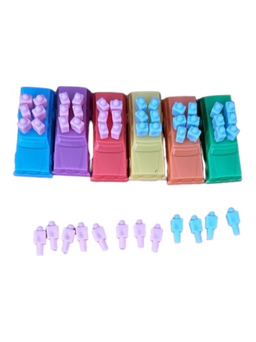 The Game of Life Family Guy REPLACEMENT PARTS PIECES YOU CHOOSE - Picture 11 of 12