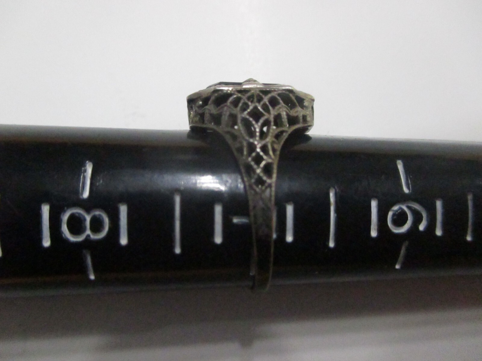 Picture 3 of 5