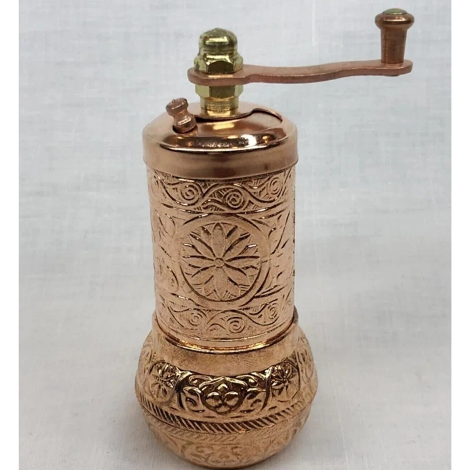 2 PIEZAS Auténtico Molinillo de Especias Turco Cobre Pimienta Pequeño Molino Color DORADO BRILLANTE Foto 2 de 4
